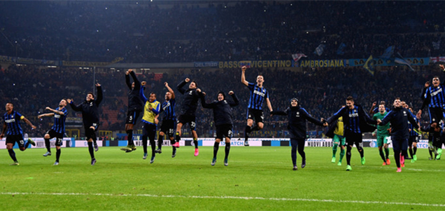 意甲三分制时代，斯帕莱蒂是第二位率队参加过三大德比的主帅