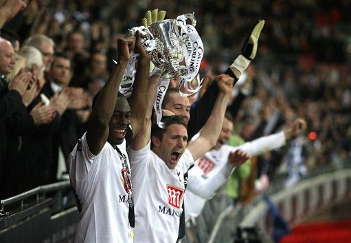 卡佩罗：判给利物浦的点球简直荒谬，维尔茨明显是在假摔（卡佩罗怒批利物浦获点：判罚荒唐，维尔茨明显假摔）