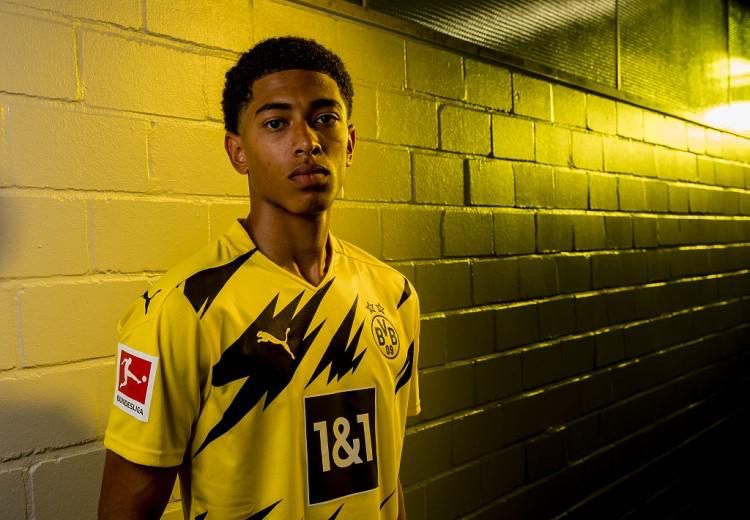 阿里亚斯入围2025年国际足联年度最佳男子阵容候...（阿里亚斯跻身2025年国际足联年度最佳男足阵容候选名单）