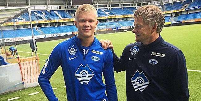 中超：上海海港4-0大胜深圳队（中超：上海海港4比0横扫深圳队）