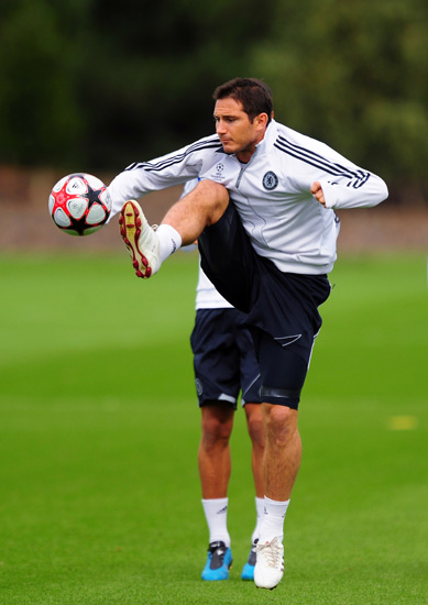 参观诺坎普，梅西：我回到了我怀念的地方，希望有一天能回来（参访诺坎普，梅西感慨回到牵挂之地，盼有朝一日重返）