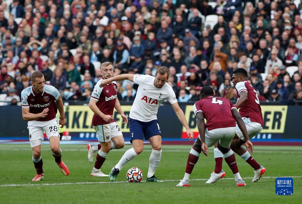 世体：巴萨仍考虑签格里马尔多；坎塞洛、穆尼奥斯也愿意加盟（世界体育报：巴萨仍在考虑引进格里马尔多，坎塞洛与穆尼奥斯也有加盟意向）