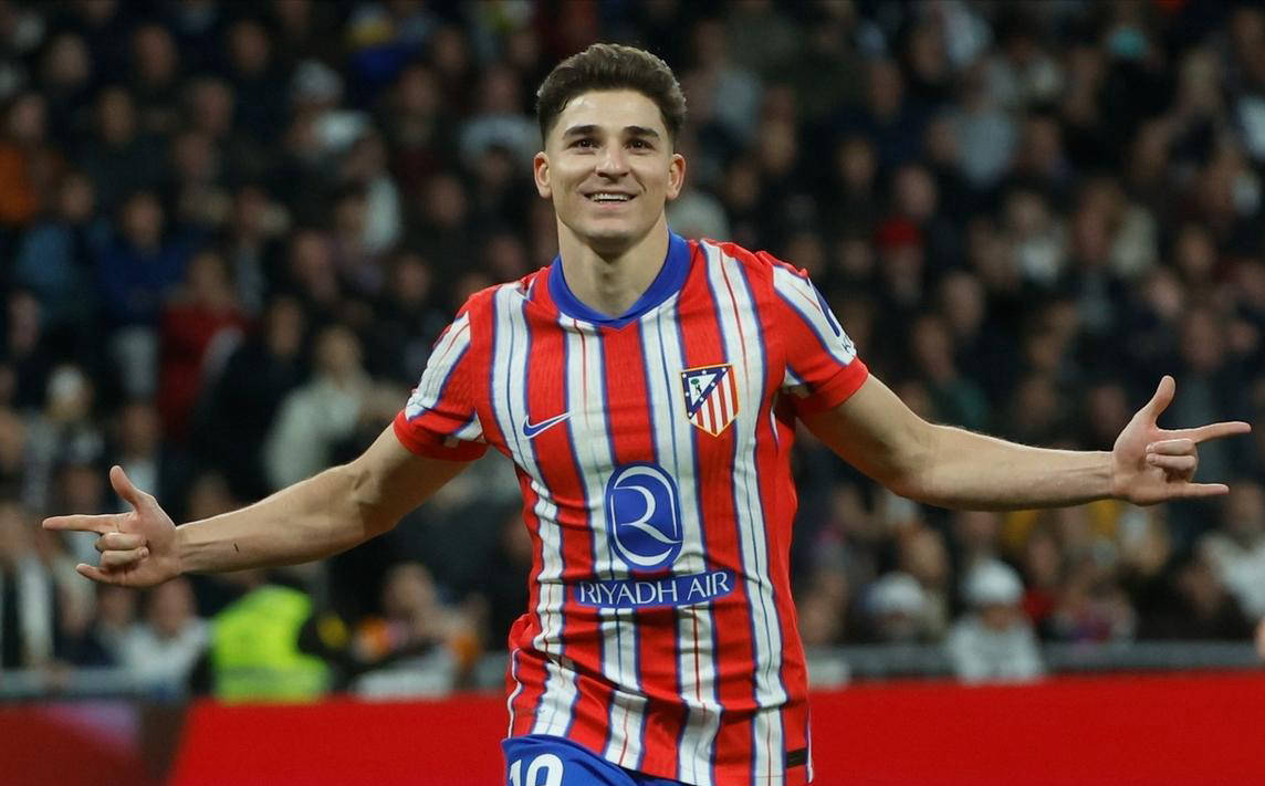 迪洛伦佐：赛后会和孔蒂复盘比赛；欧冠还有两轮还有机会晋级（迪洛伦佐：赛后将与孔蒂复盘比赛，欧冠剩两轮仍有出线希望）