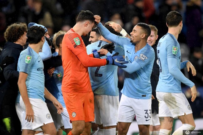 英冠战报：哈里斯、普瓦赫塔建功，牛津联2-1伊普斯维奇（英冠快讯：哈里斯、普瓦赫塔破门，牛津联2-1击败伊普斯维奇）