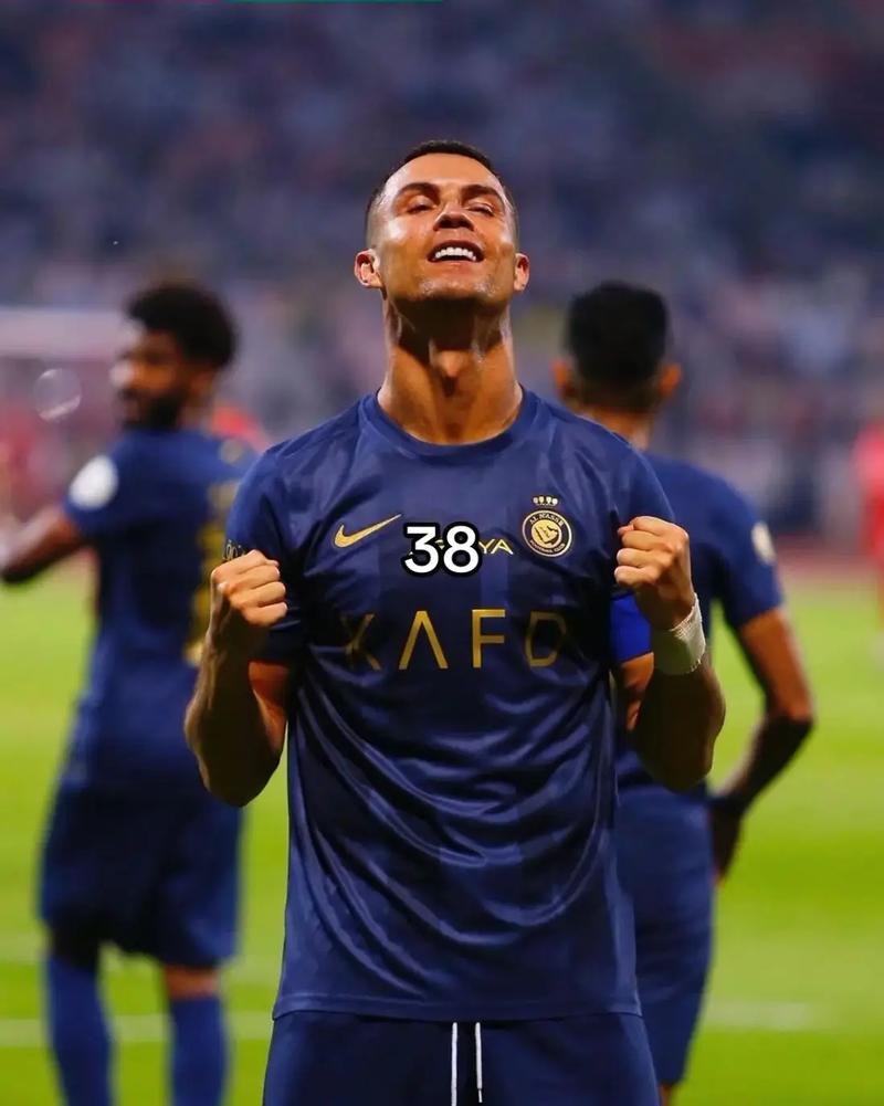 这是新秀？二飞退役，广东立马找到接班人，未来或是国家队主力4号位（二飞退役，广东火速敲定接班新秀，未来或成国家队主力4号位）