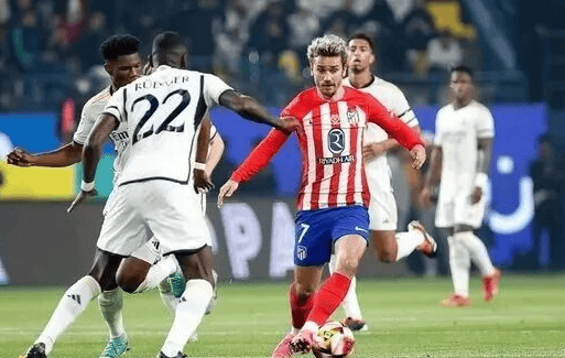 每体：桑托斯欠290万欧无力偿还，巴萨或借此机会锁定苏扎